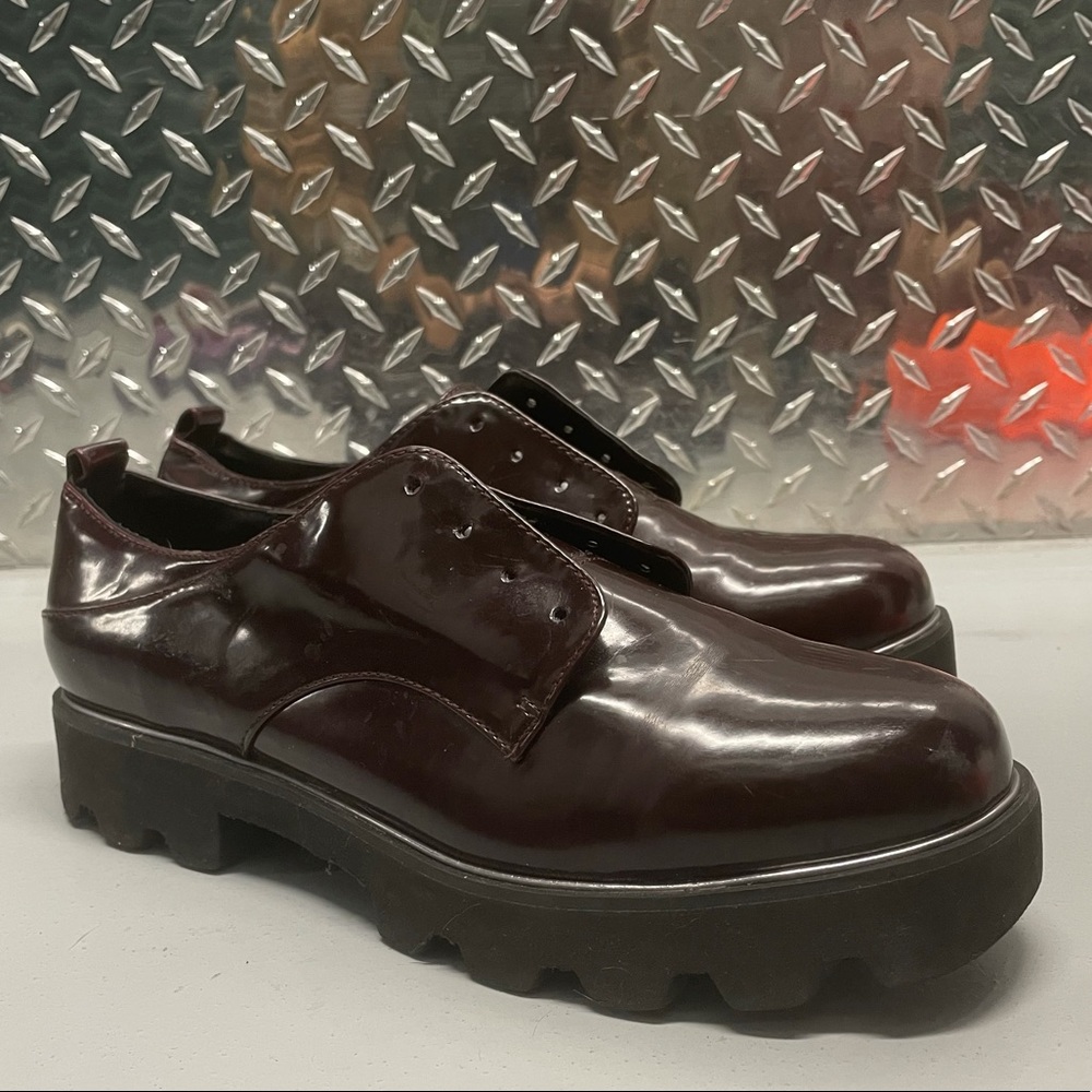 Bershka Platform Oxford Shoes. Super Light